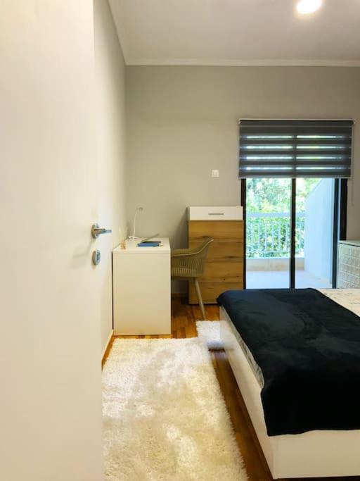 2 Bedroom Family Apartment With Free Parking Szaloniki Kültér fotó